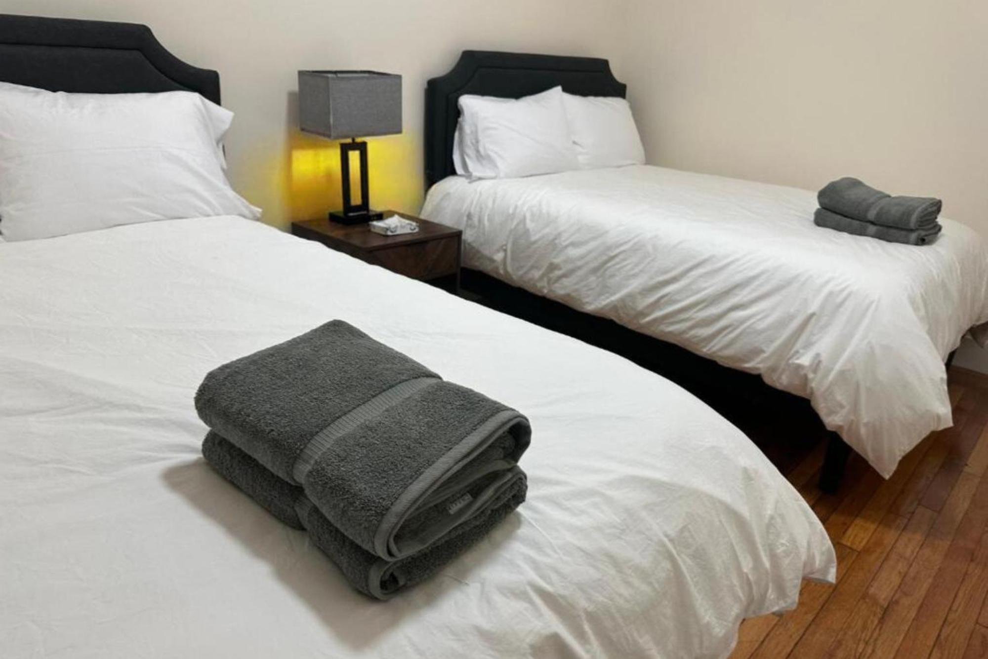 C8 Crown 1 Bedroom Apartment *