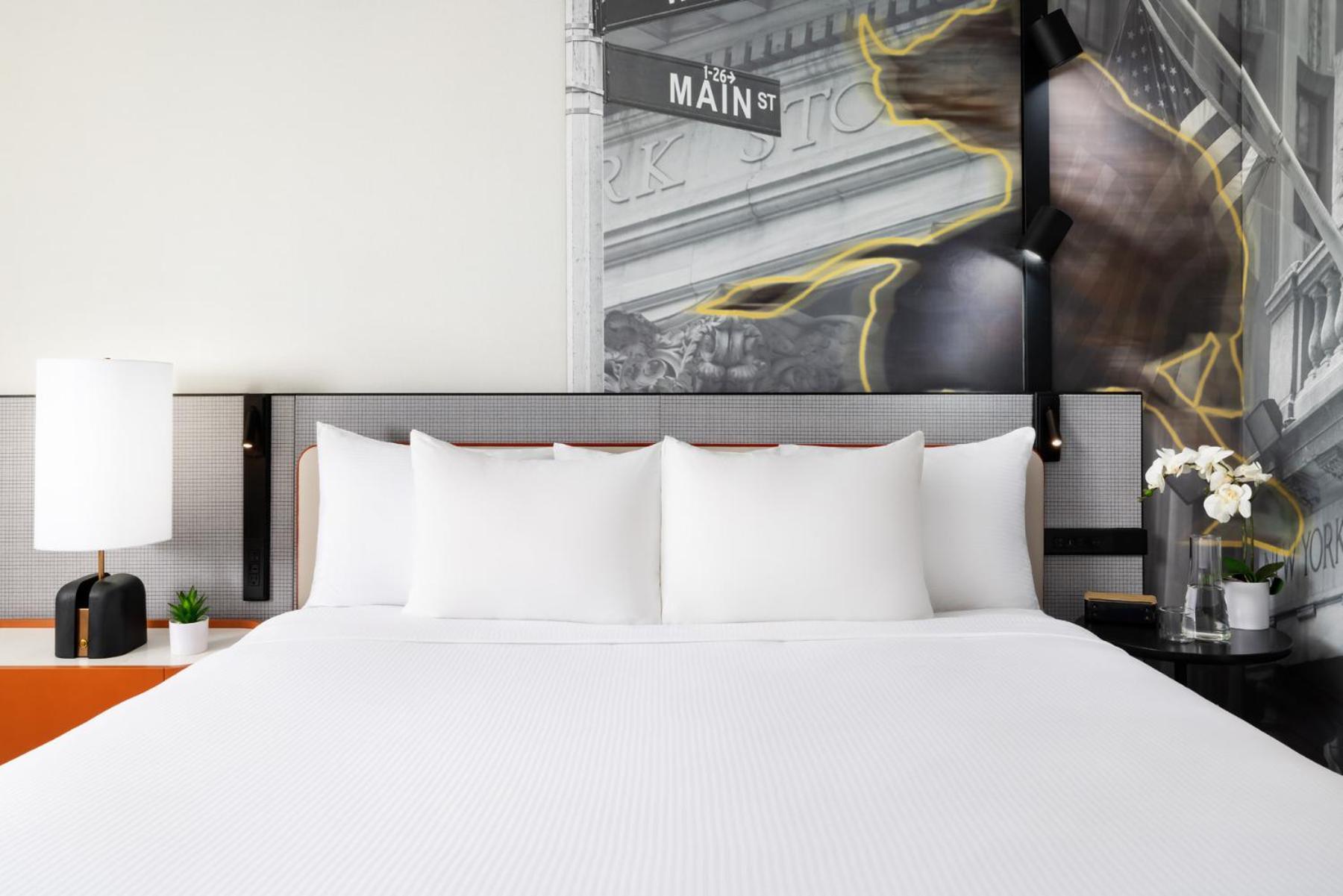 Millennium Downtown Hotel 4*