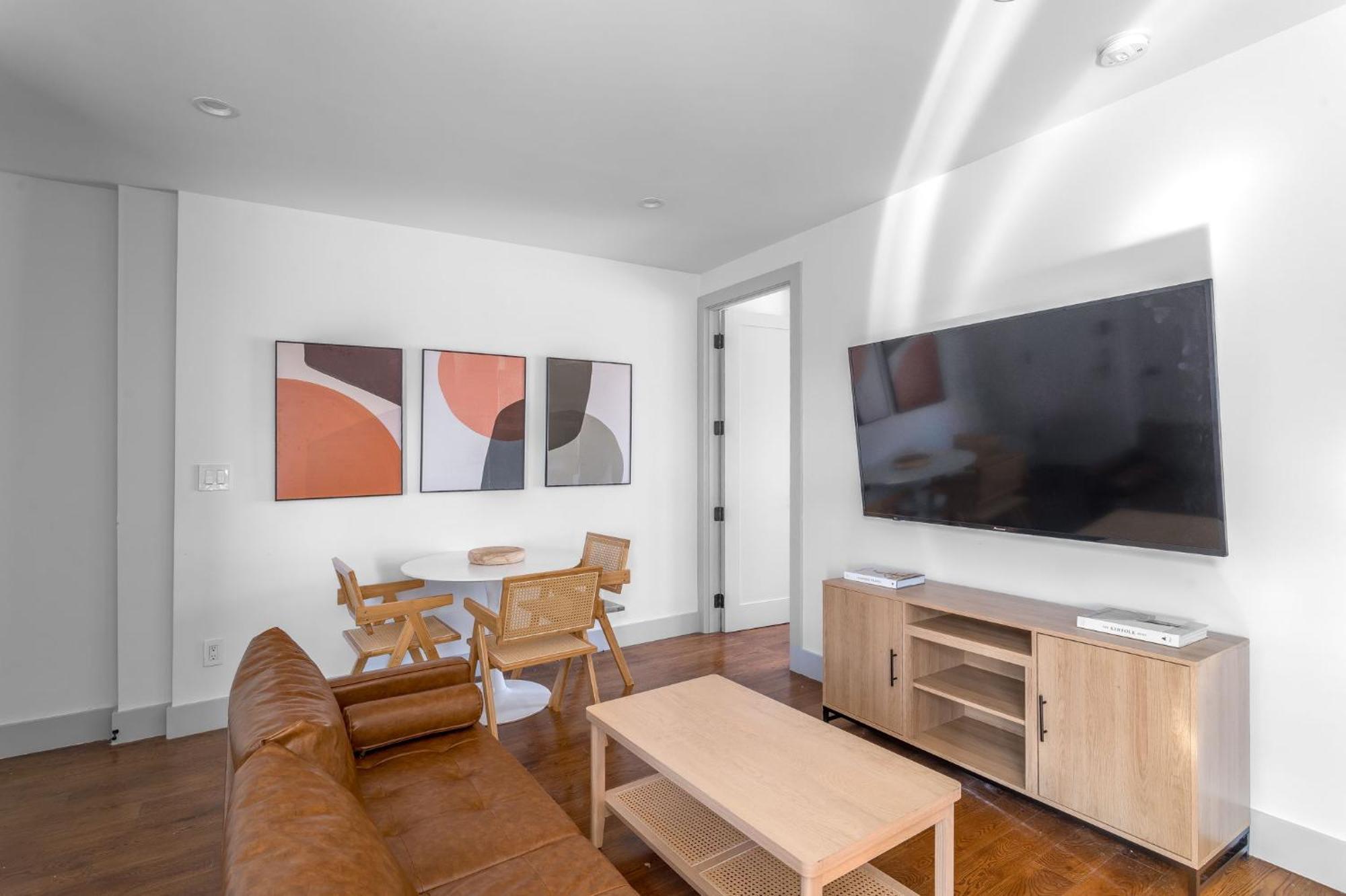 Apartment Fantastic 3bedroom 2bath Near Tompkins Square Park New York