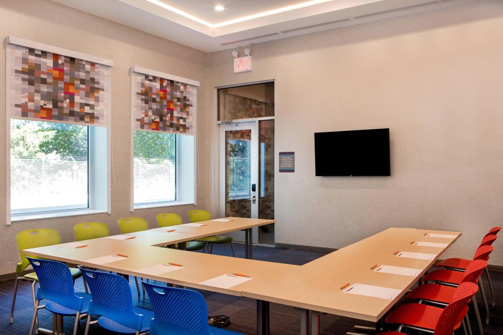 Aloft Laguardia Airport 3*