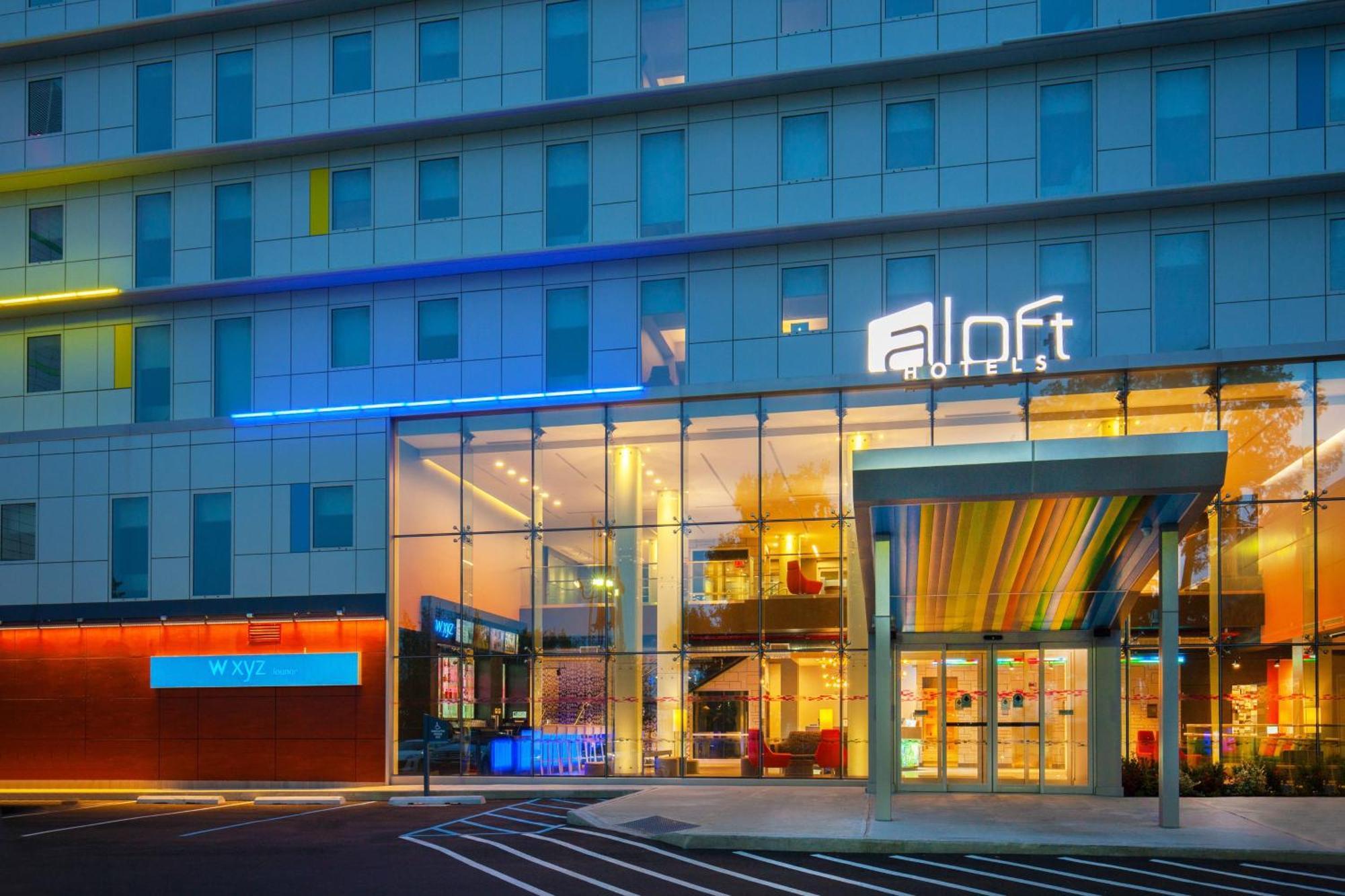 Aloft Laguardia Airport Hotel
