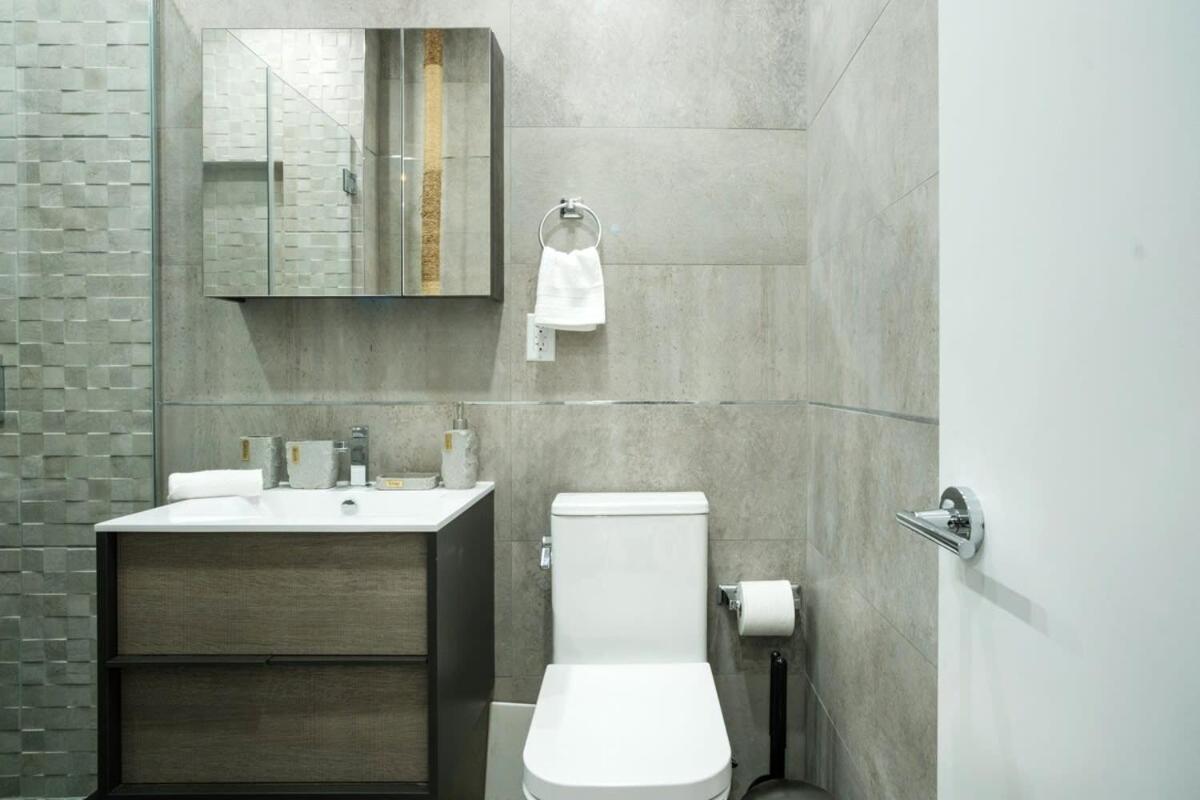 Apartment 317-2d Brand New Modern 1br W&d Near Park *
