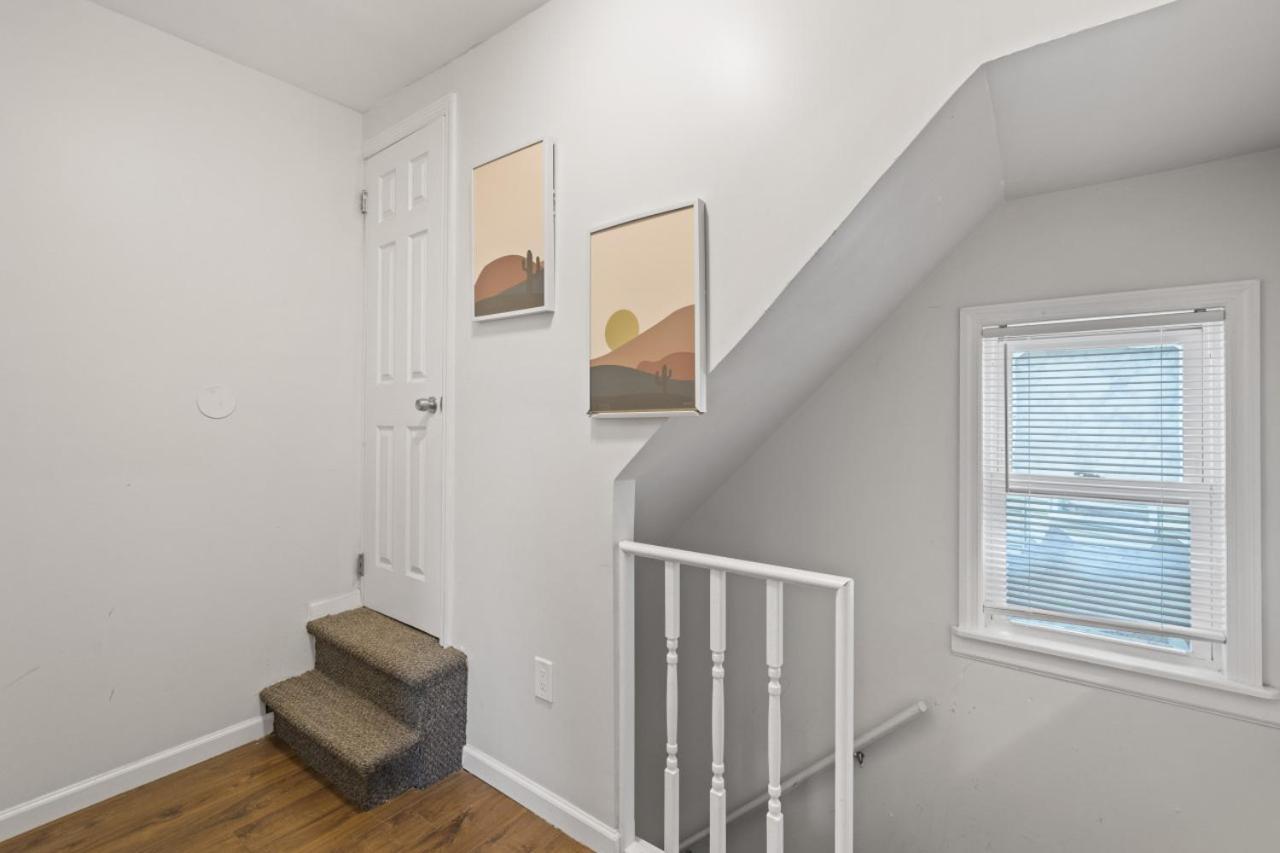 The Rainforest Ii Sleeps 16 20m To Nyc Free Parking Holiday home *