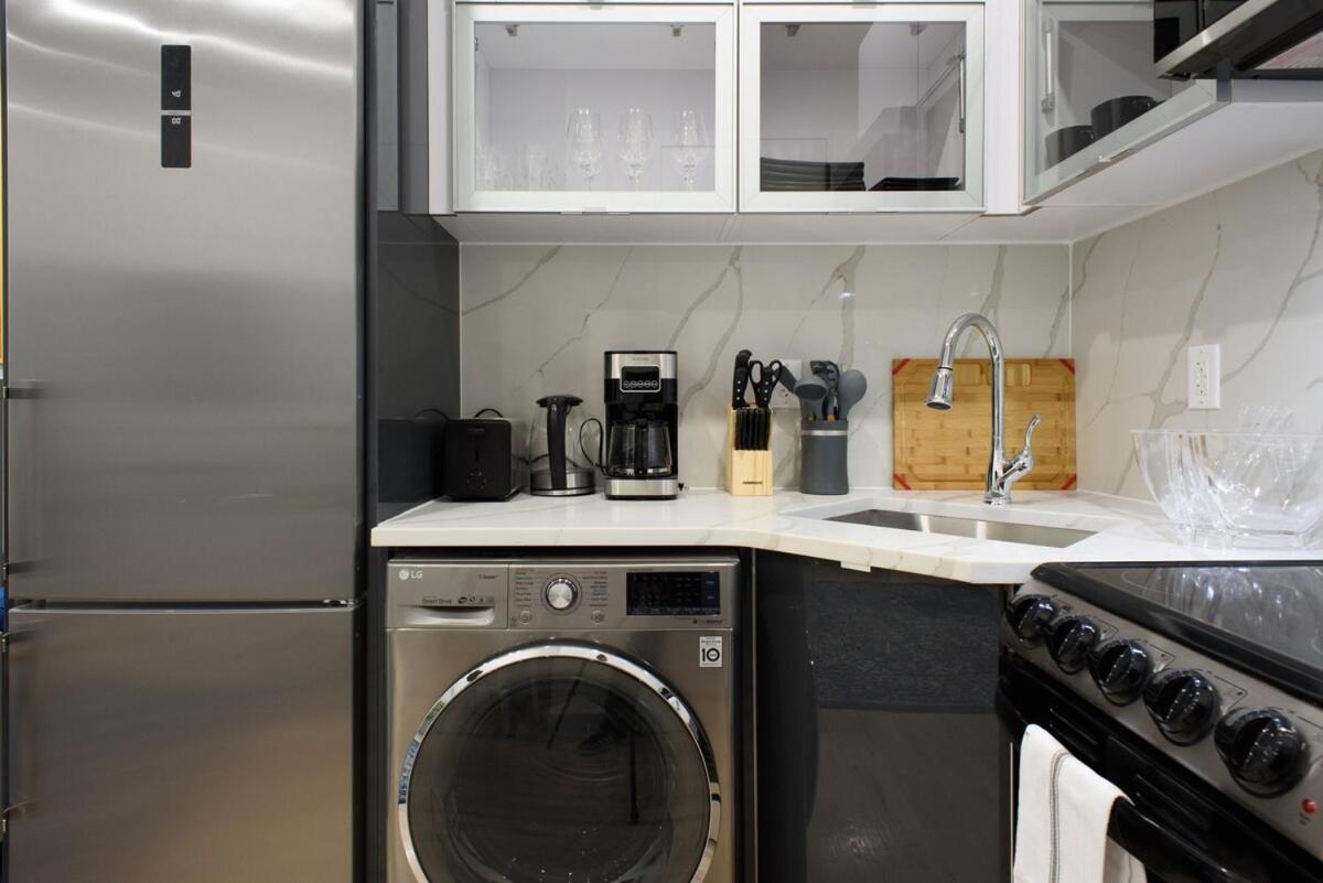 Apartment 78-1b New 1br Prime Ues Wd In Unit *