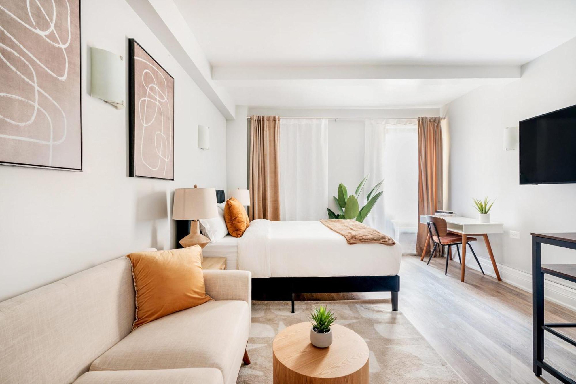 73-410 Luxury 24 Dm New Uws Gym Laundry Apartment