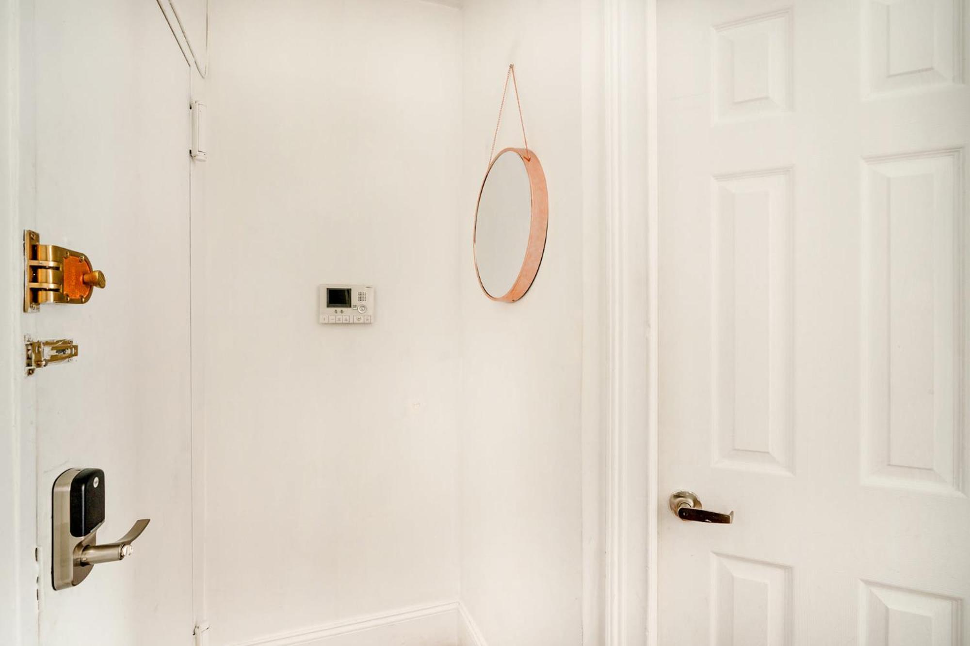 69-4d Trendy Lower East Side 1br Brand New Apartment New York
