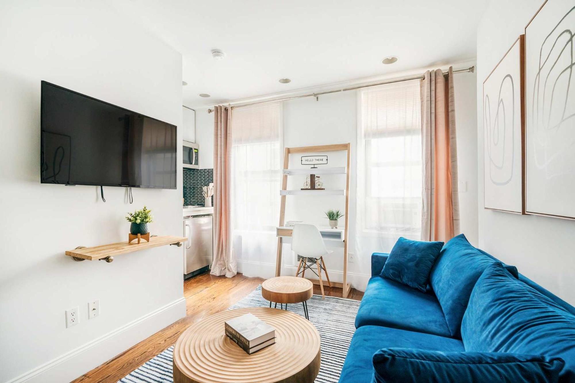 69-3b Celebrate In Style 1br Prime Lower East Side Brand New * New York