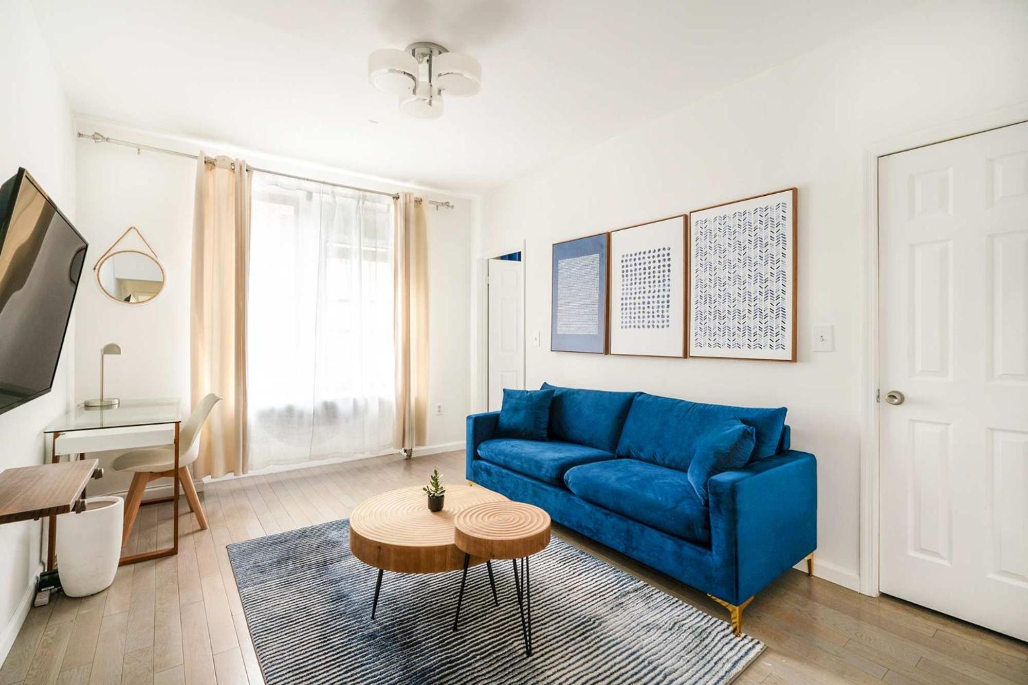 428-2e Newly Furnished 2br Prime Midtown Sleeps 5 Apartment