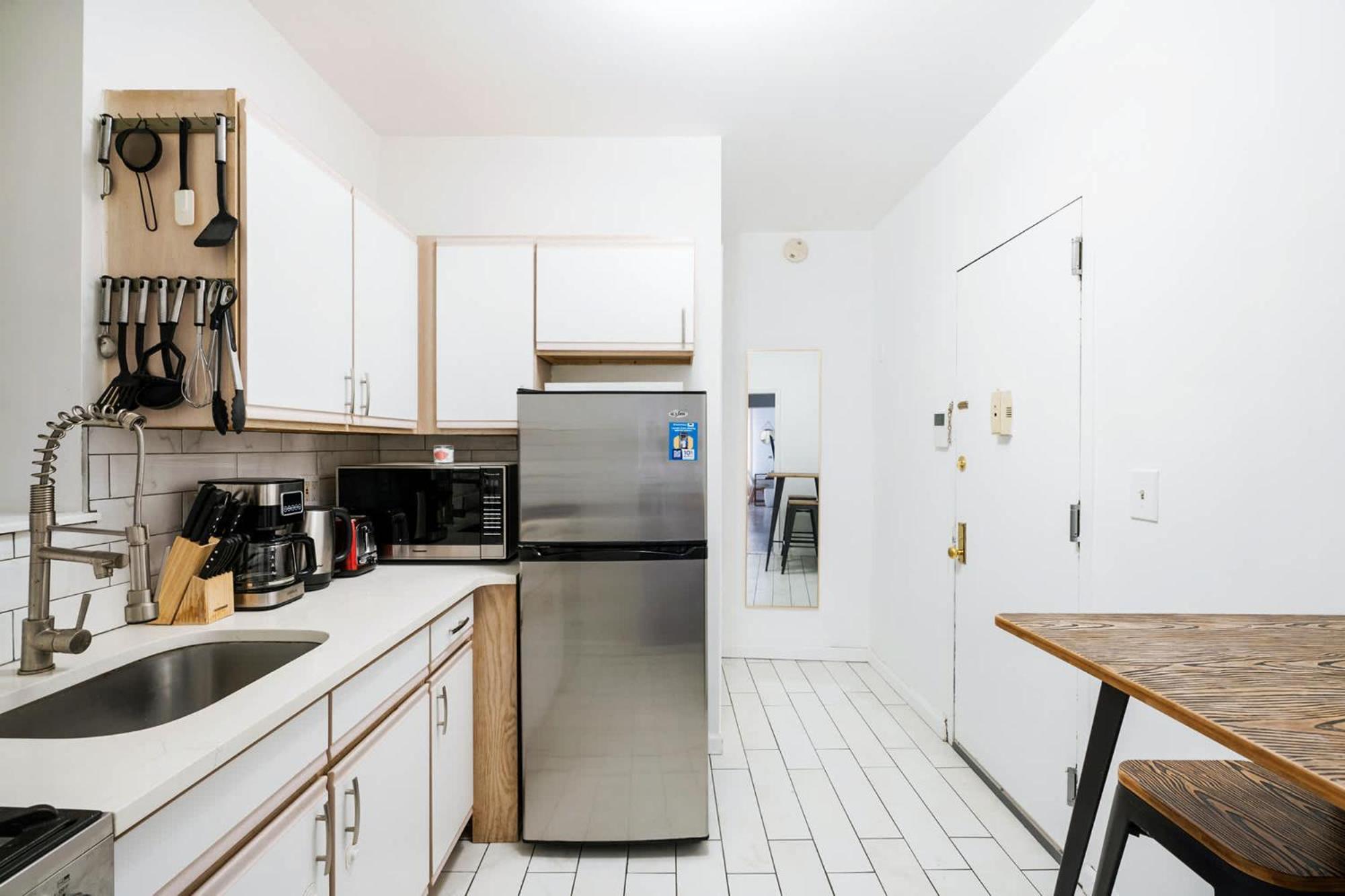 428-2e Newly Furnished 2br Prime Midtown Sleeps 5 New York