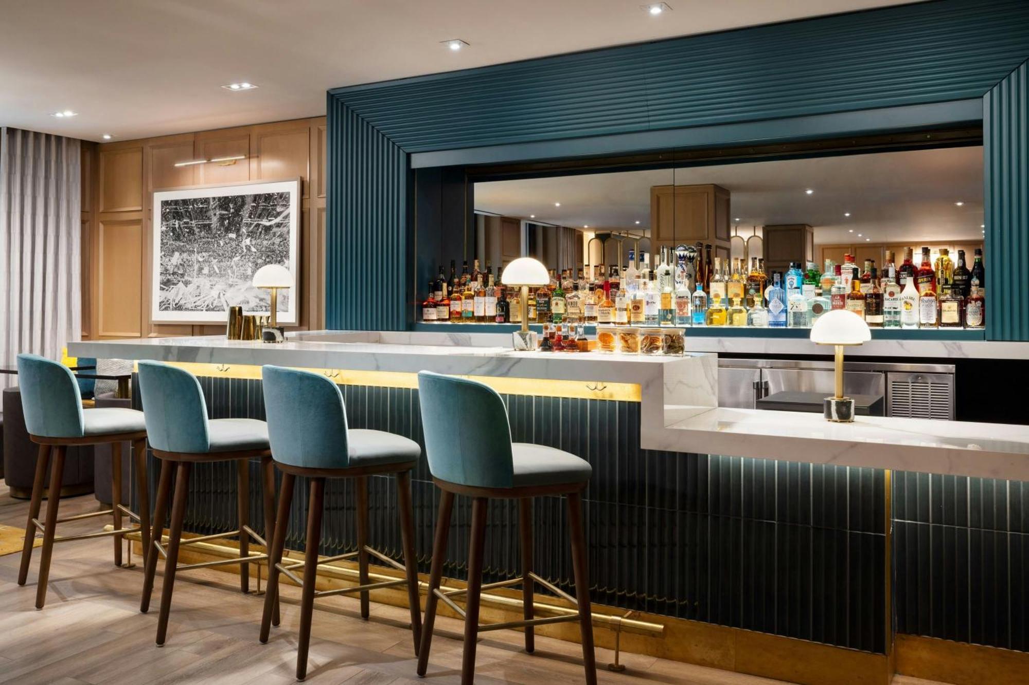 Hotel By Marriott Downtown Manhattan/world Trade Center Area 4*