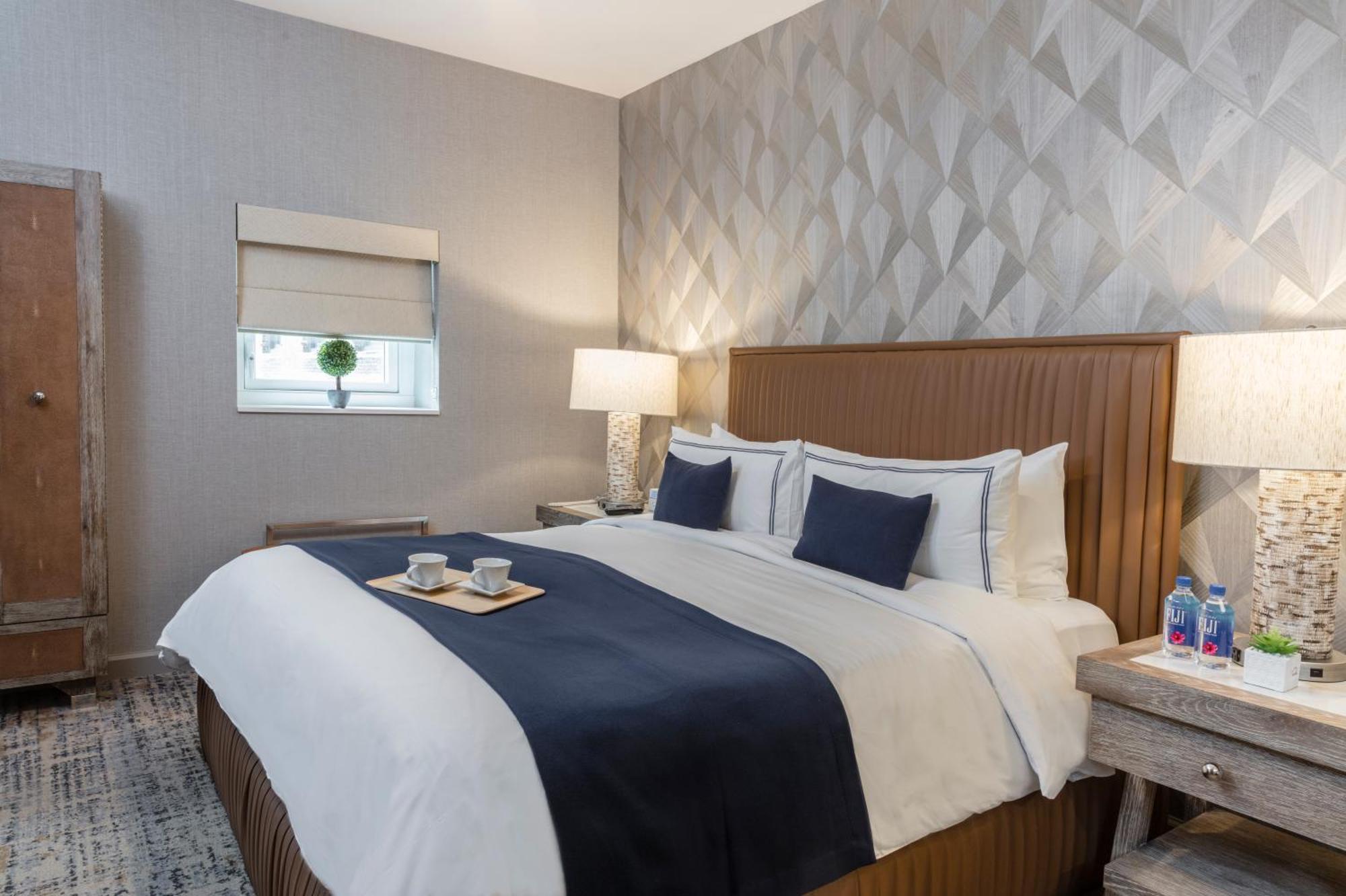 Hotel Artezen 4*