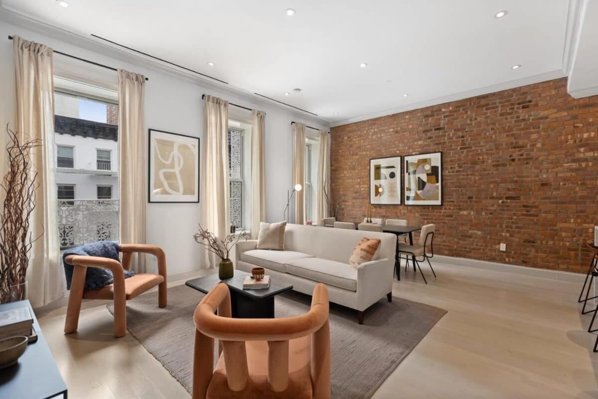 Linden Place Ii By Rove Travel 3 Bedroom Lenox Hill Apartment *