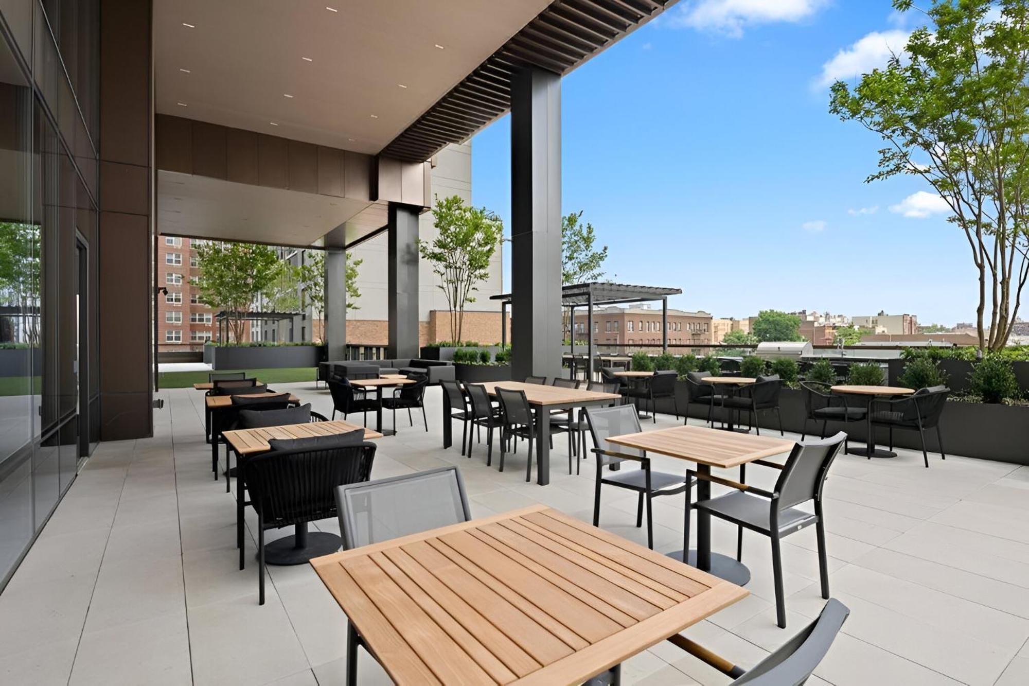 Apartment Elite Brooklyn Living With Premiere Amenities *
