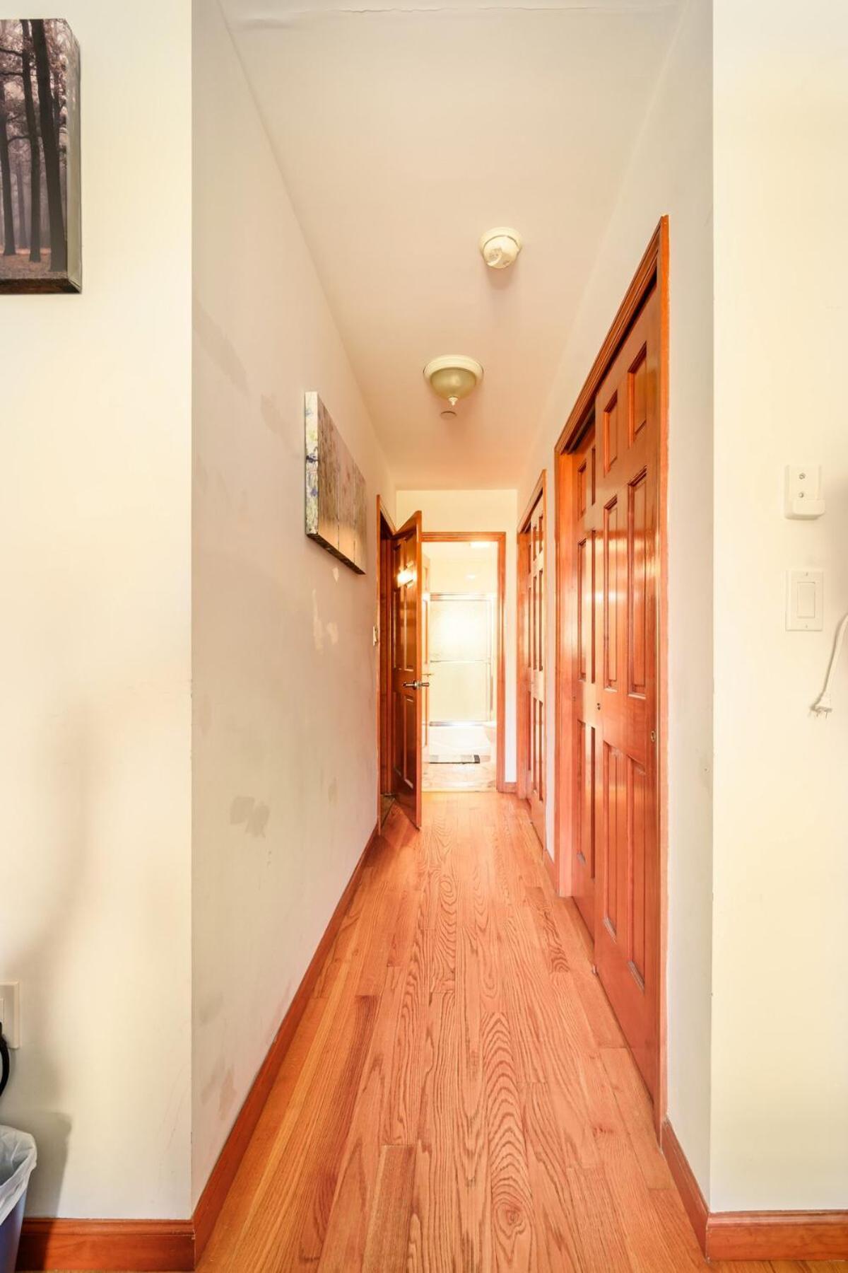 Large Private & Private Bathroom Homestay