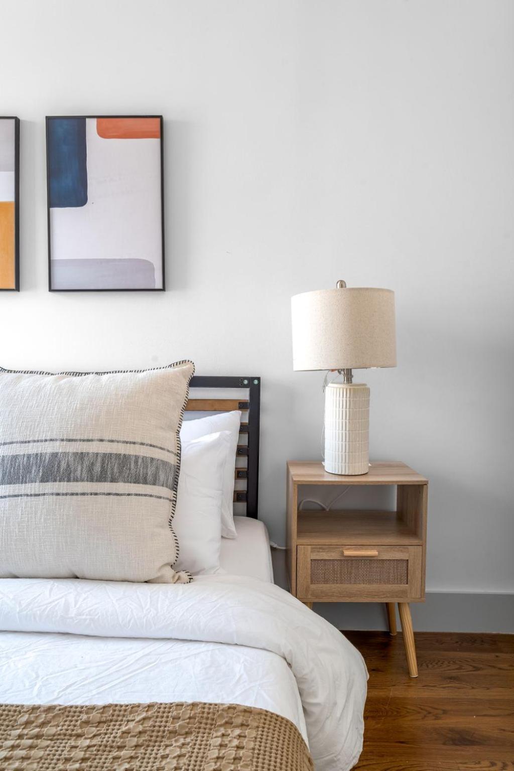 Cozy East Village 3bedroom 2bath Near Tompkins Square Park & Lower East Side Apartment