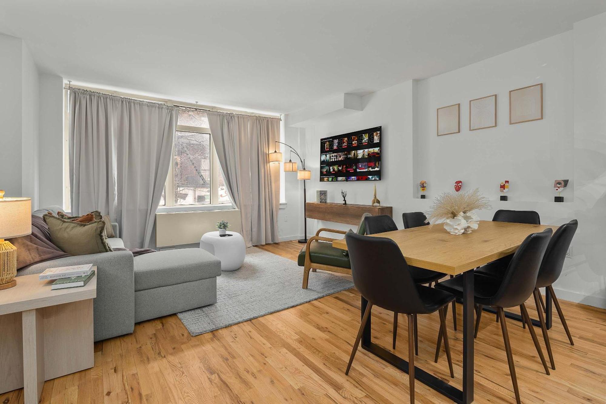 Spacious 2br Steps From Times Square & Broadway Apartment New York