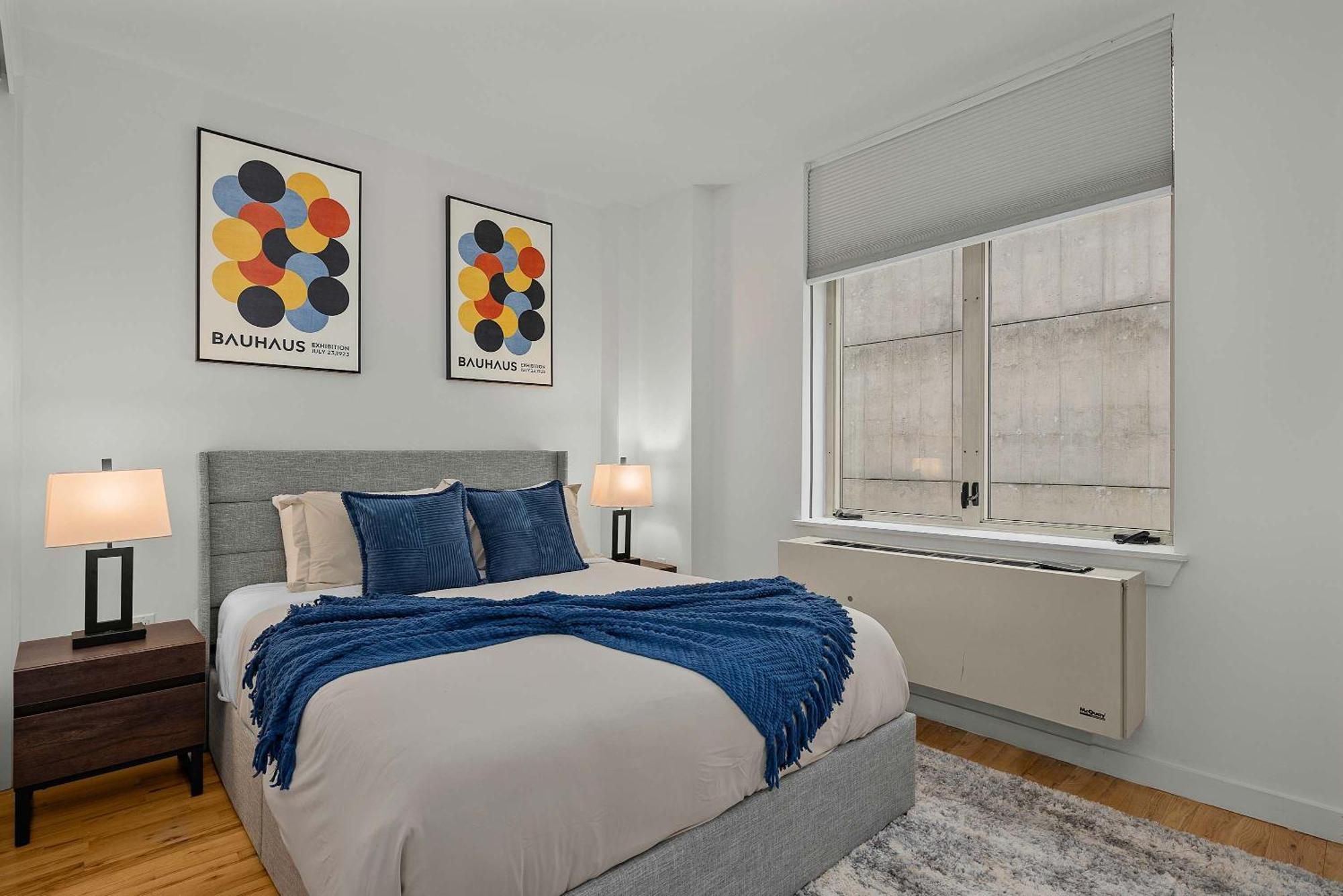 Spacious 2br Steps From Times Square & Broadway *