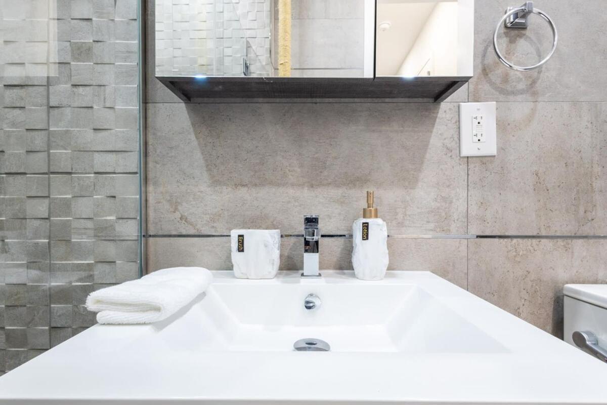 Apartment 317-1an - New Modern 1br W&d Walk To Park *