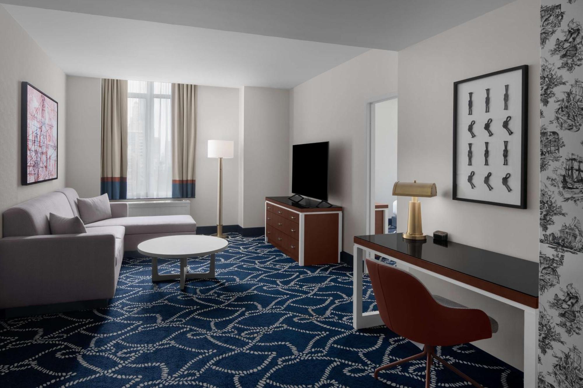 Hilton Brooklyn - Newly Renovated Hotel 4*