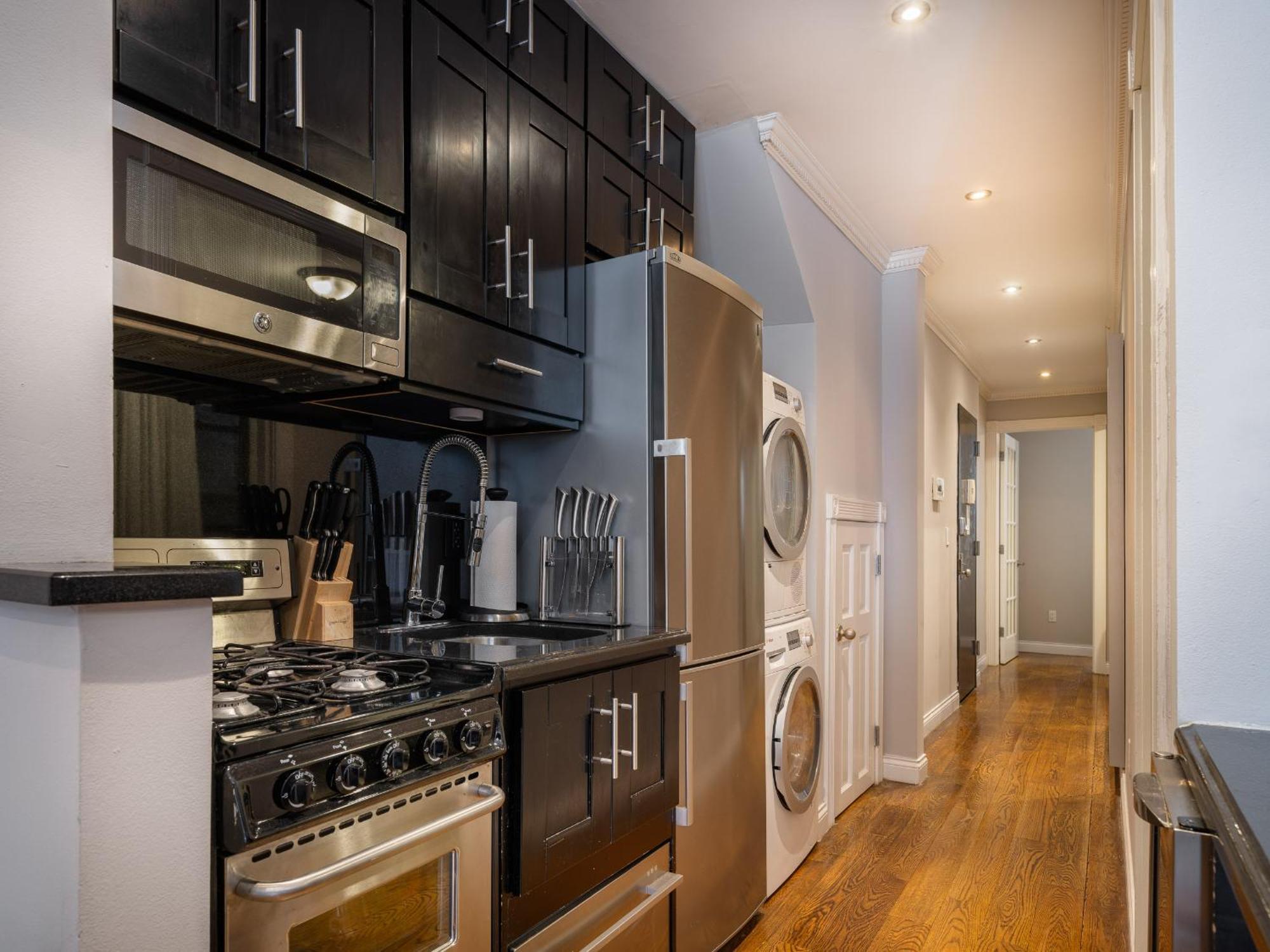 Three Bedroom On Little Italy Mulberry Street New York