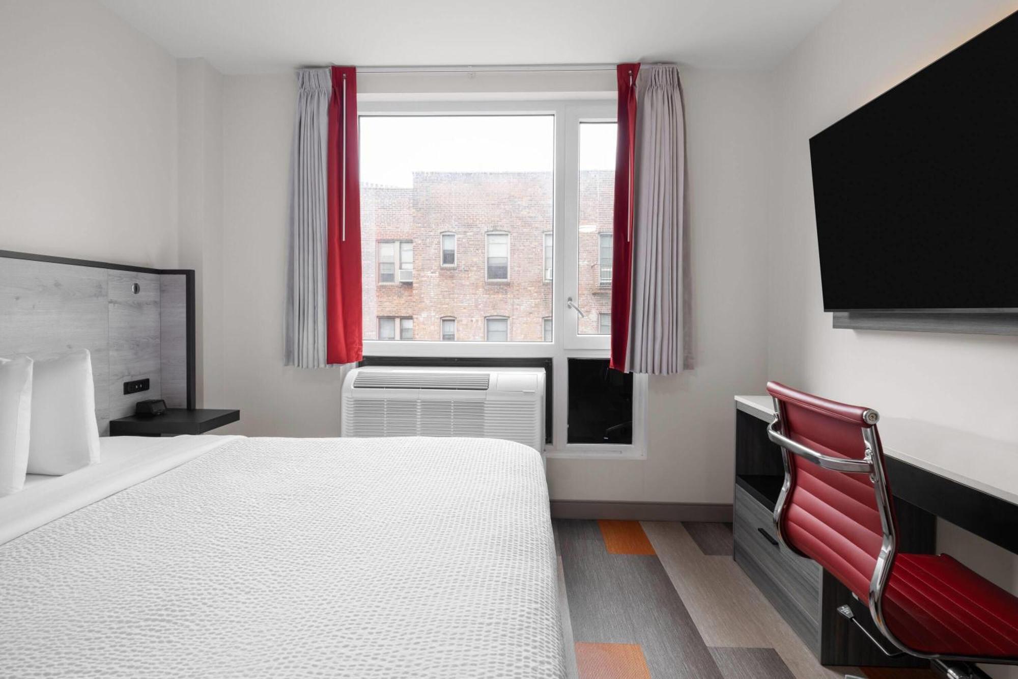 Hotel Ramada By Wyndham Brooklyn Near Flatbush New York