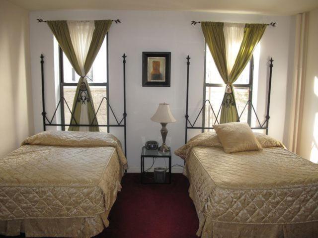 254 East Vacation Hotel