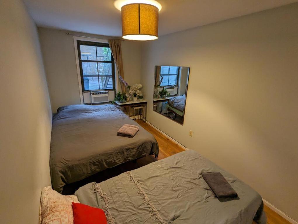 Large Triple In Williamsburg * New York