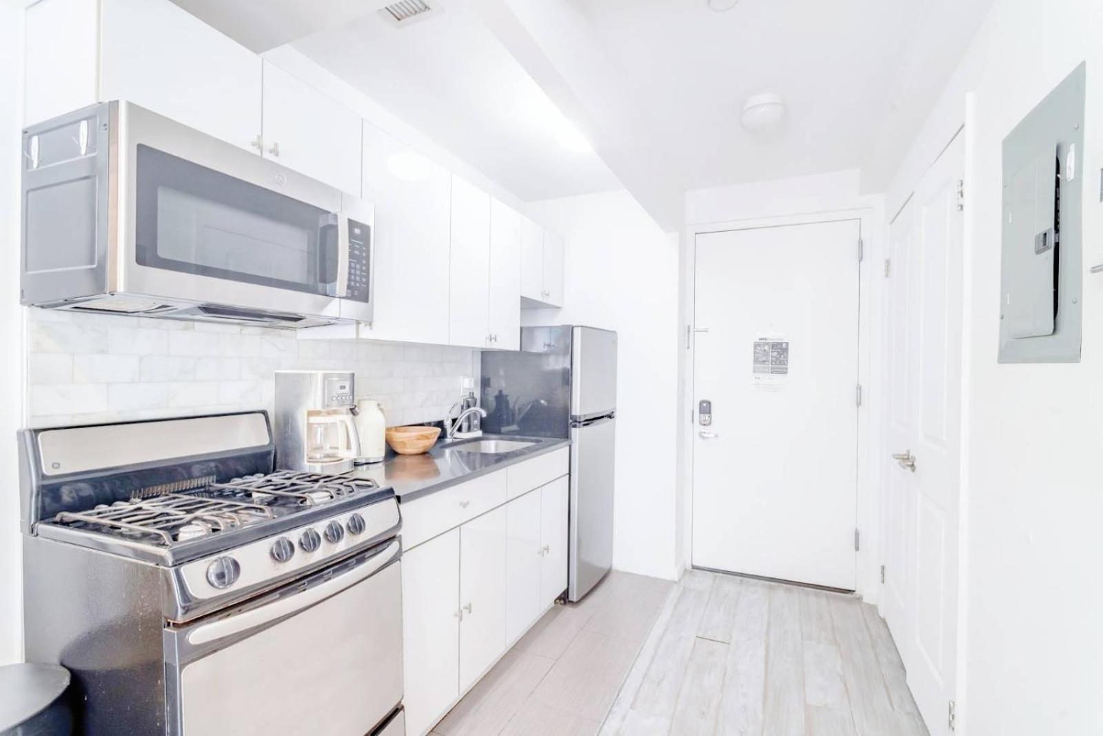 3br 1ba Charmer Near Near Times Square & Broadway Apartment New York