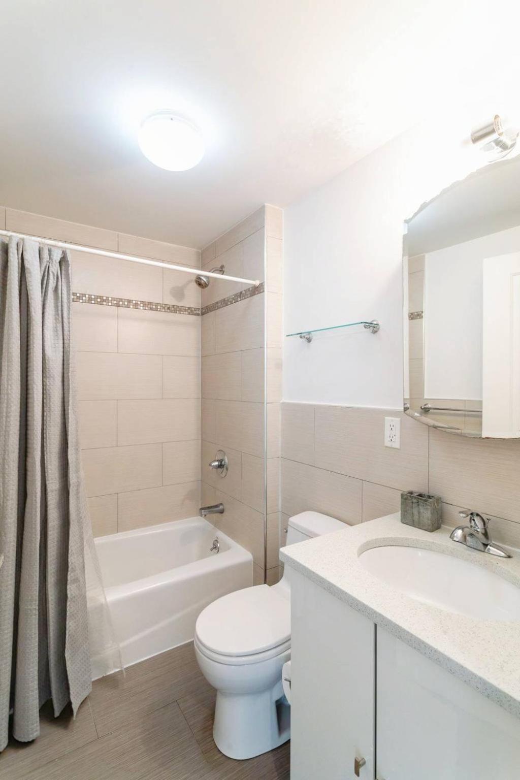 3br 1ba Charmer Near Near Times Square & Broadway Apartment *