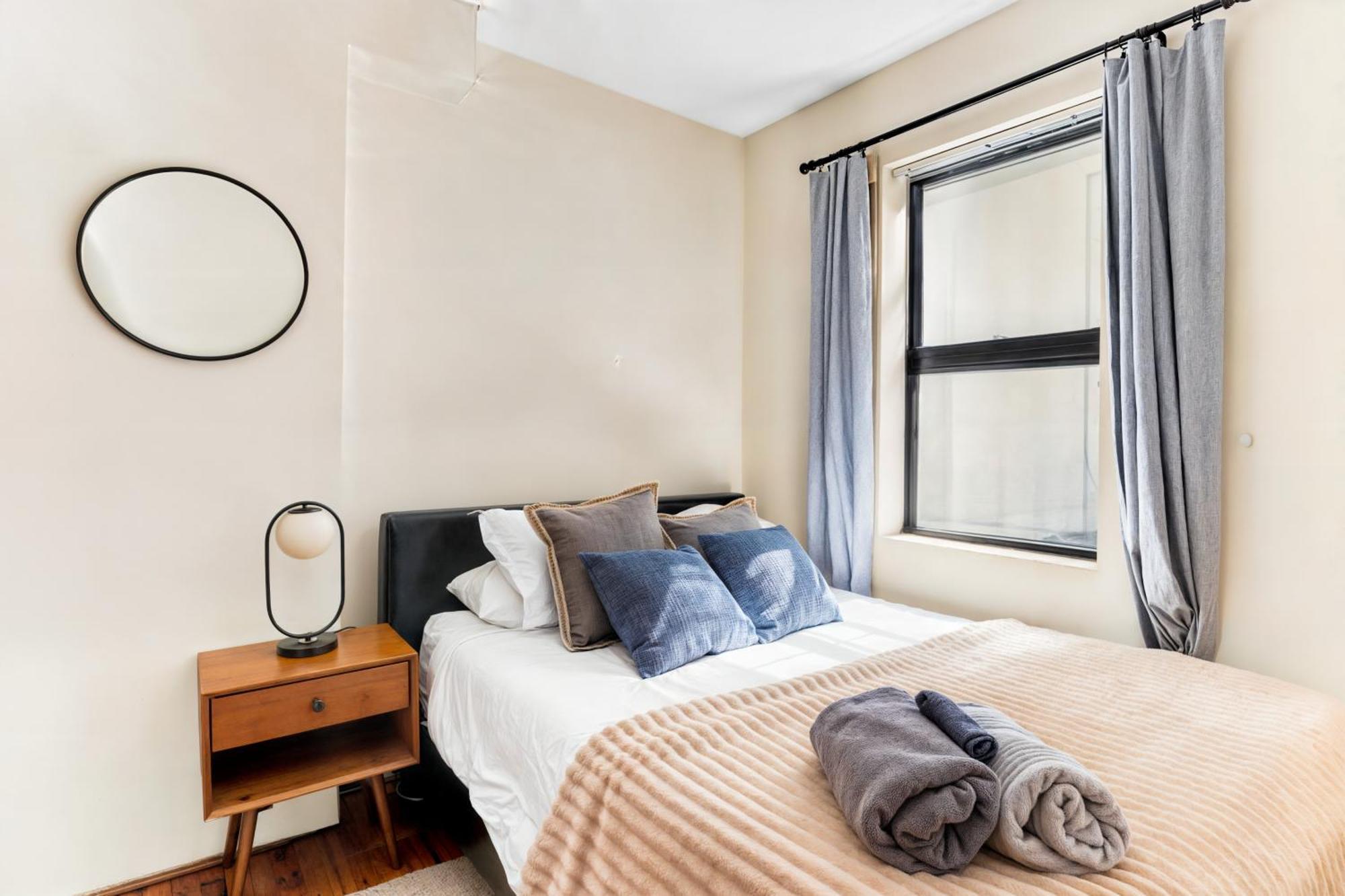 Stylish 2 Bedroom Apartment In Chelsea * New York