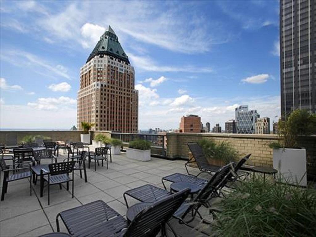 Apartment Global Luxury At Ritz Plaza New York