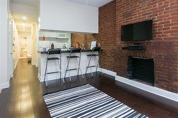 Times Square One Bedroom Loft Hotel