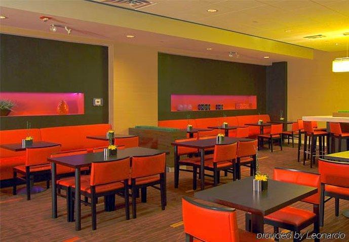 Hotel Courtyard By Marriott Laguardia Airport