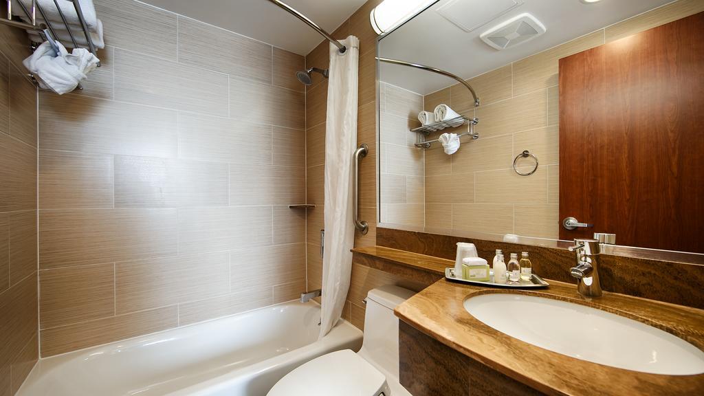 Brooklyn Way Hotel, Bw Signature Collection Hotel New York
