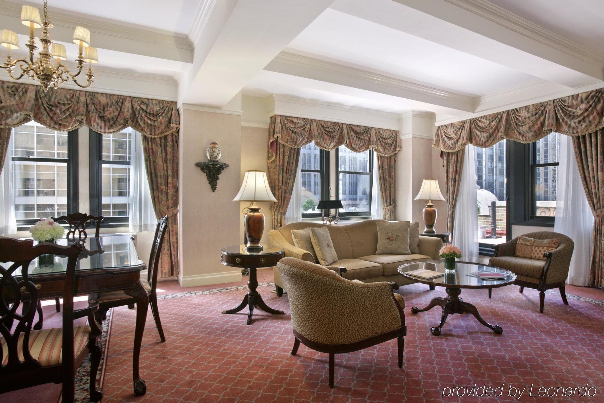 Warwick Hotel