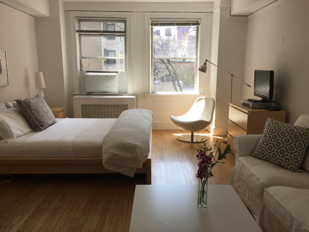Studio - 39th Street Apartment *