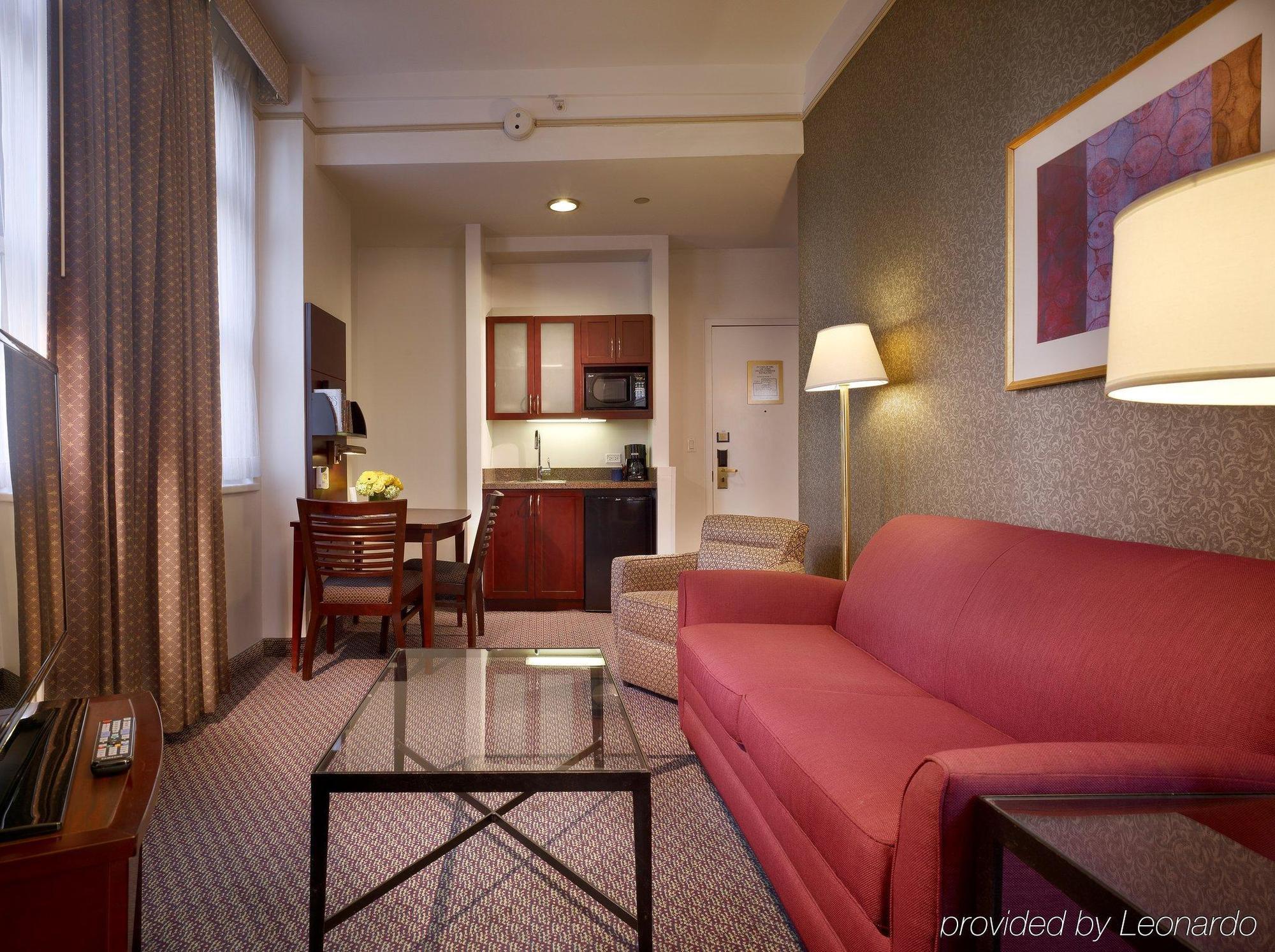 Hotel Radisson Street