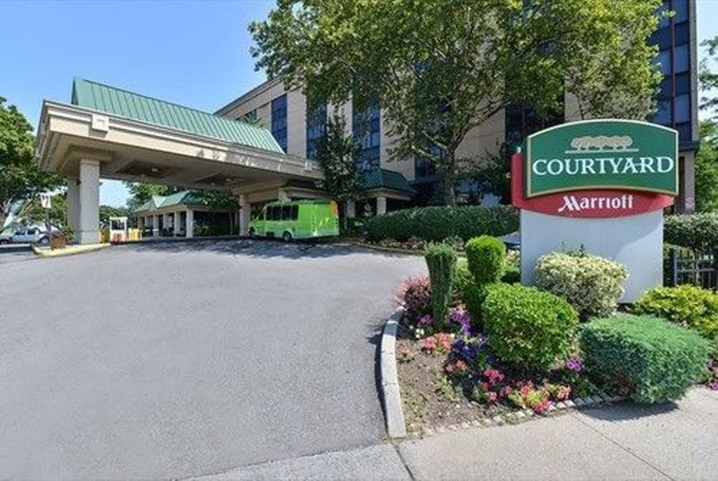 Hotel Courtyard By Marriott Laguardia Airport