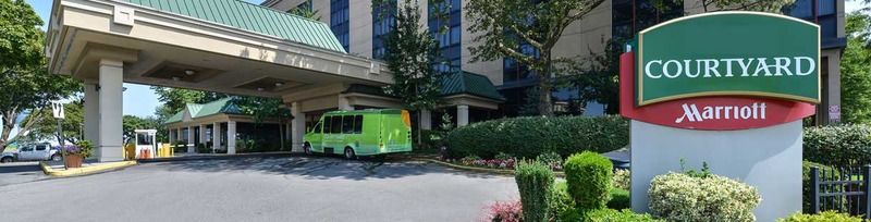 Hotel Courtyard By Marriott Laguardia Airport New York