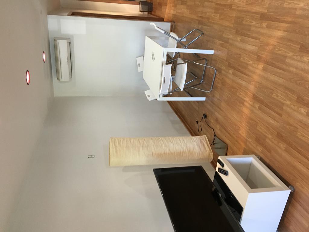 Apartment Beachside Brooklyn