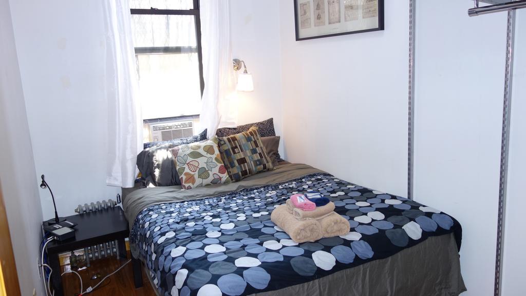 Apartment Broome Street - Lower East Side #19 *