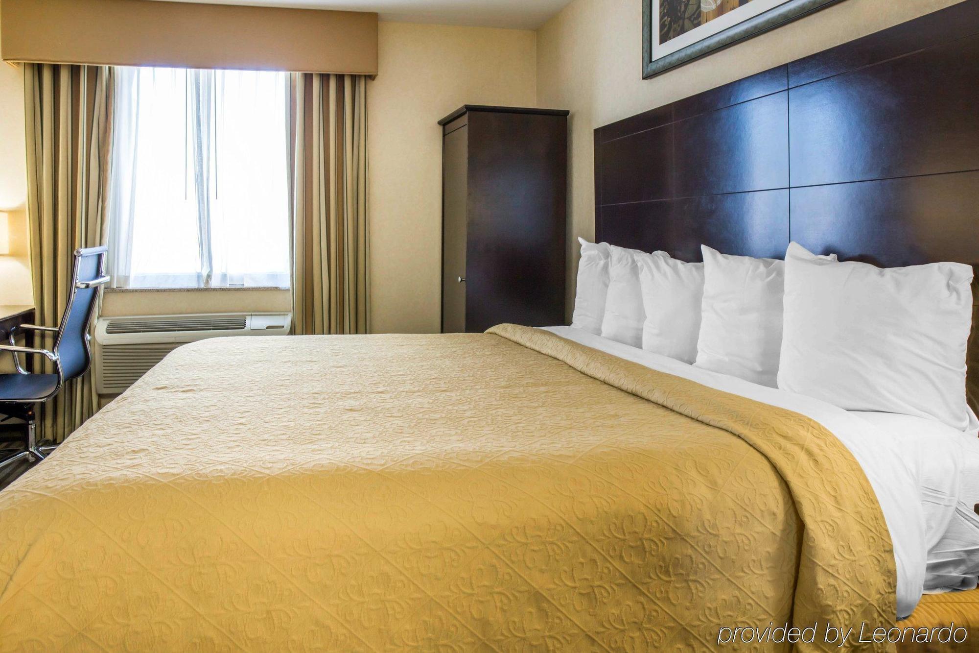 Hotel Quality Woodside Queens