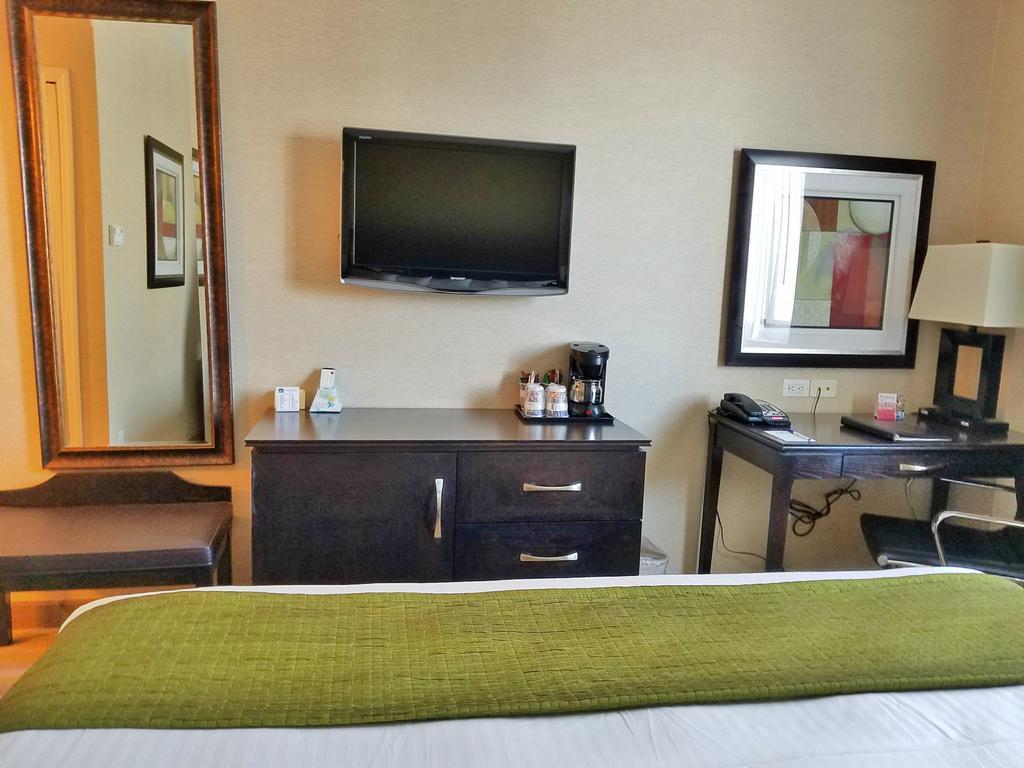 Western Plaza Hotel New York