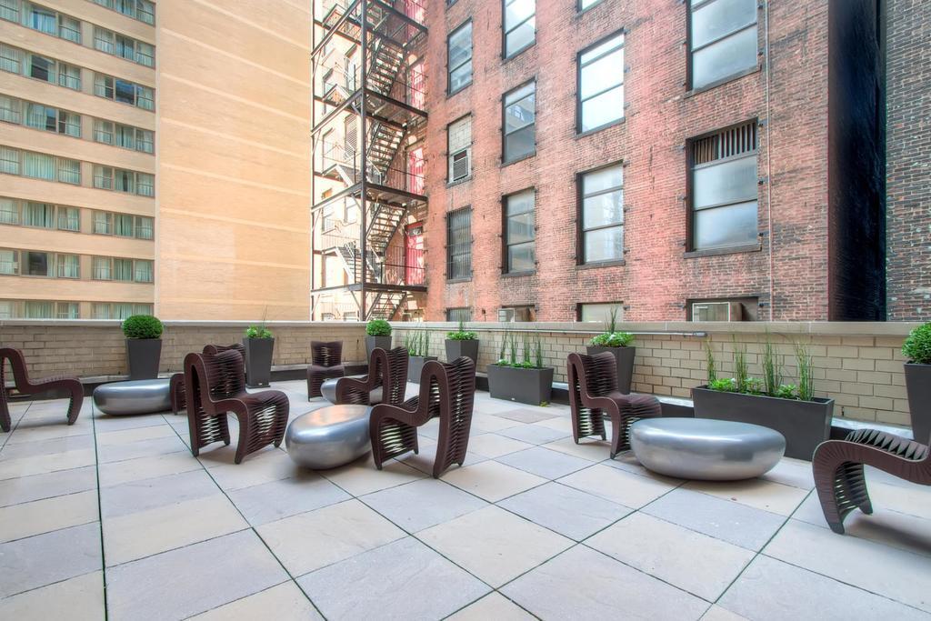 Global Luxury At Ritz Plaza Apartment *