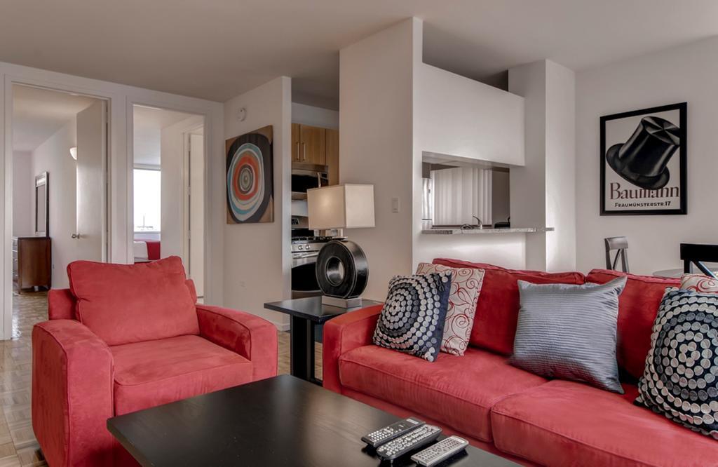 Global Luxury At 777 6th Avenue New York