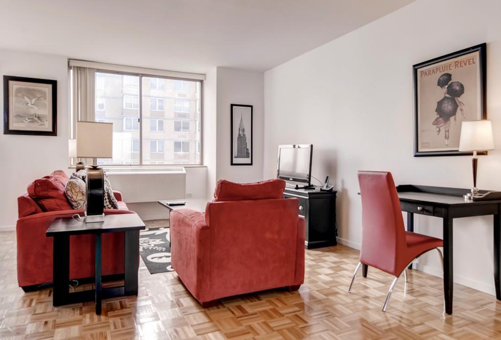 Global Luxury At 777 6th Avenue Apartment