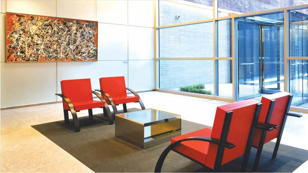 Global Luxury At 777 6th Avenue New York