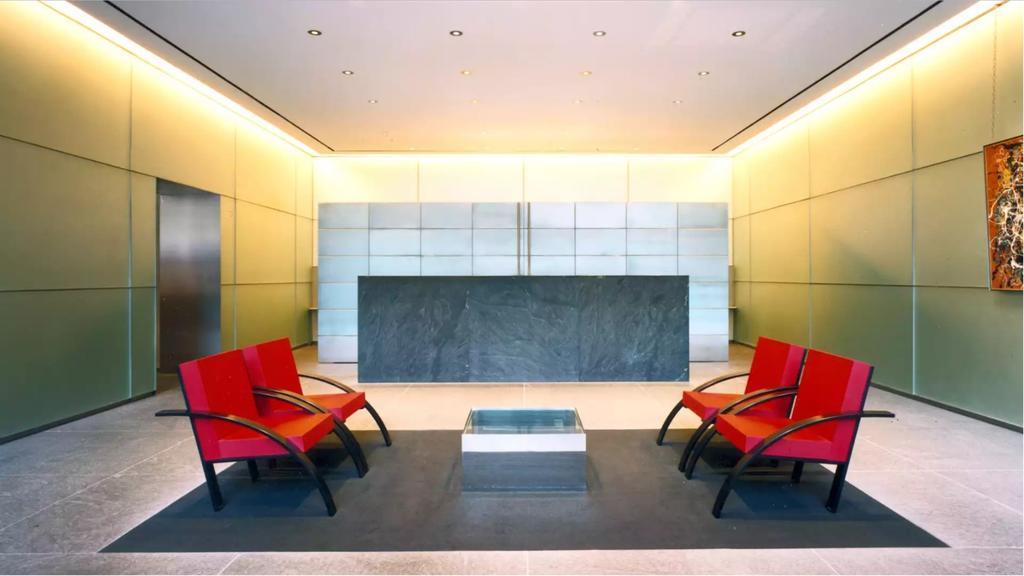 Global Luxury At 777 6th Avenue *