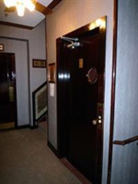 17 Hotel New York