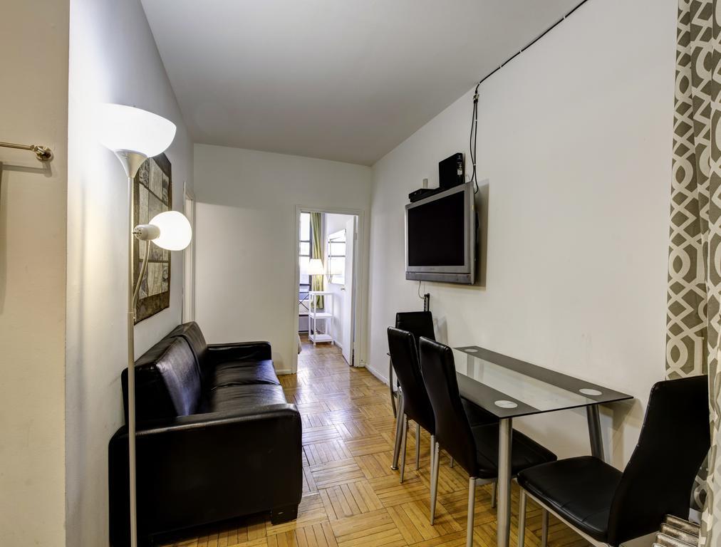 2 Bedroom Hell's Kitchen Apartment *